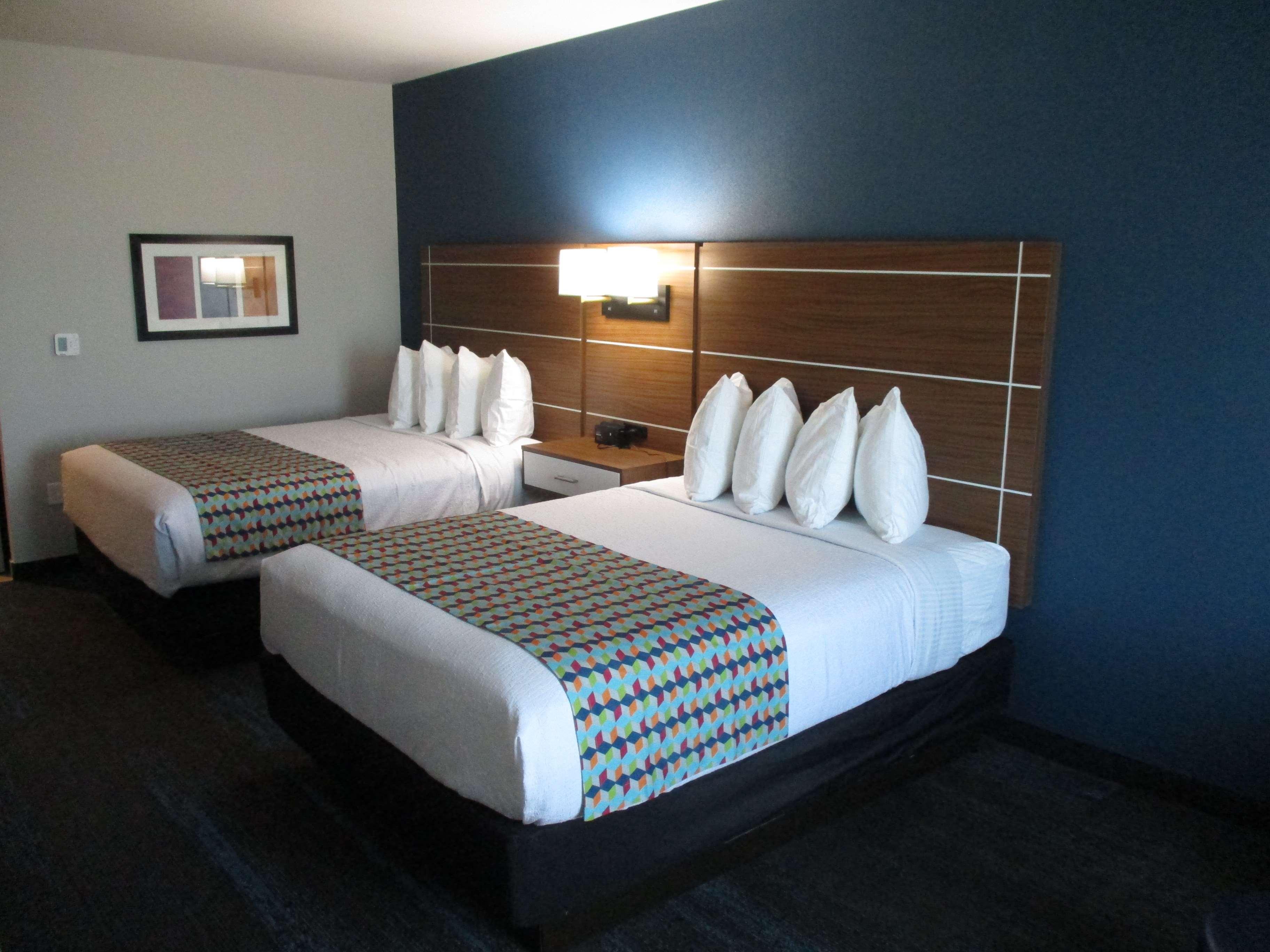 Best Western Plus Coweta'S 1St Hotel Exteriör bild