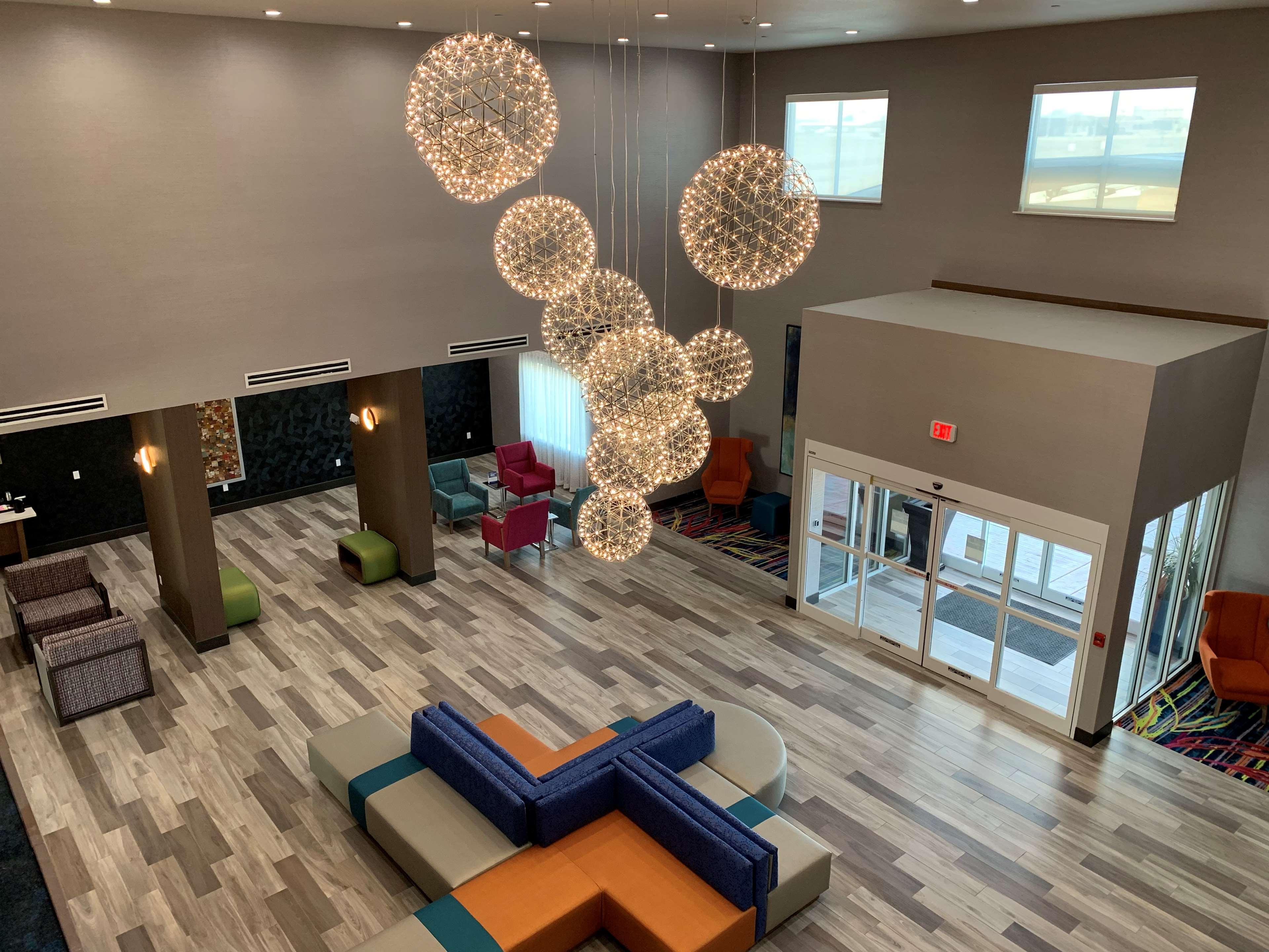 Best Western Plus Coweta'S 1St Hotel Exteriör bild