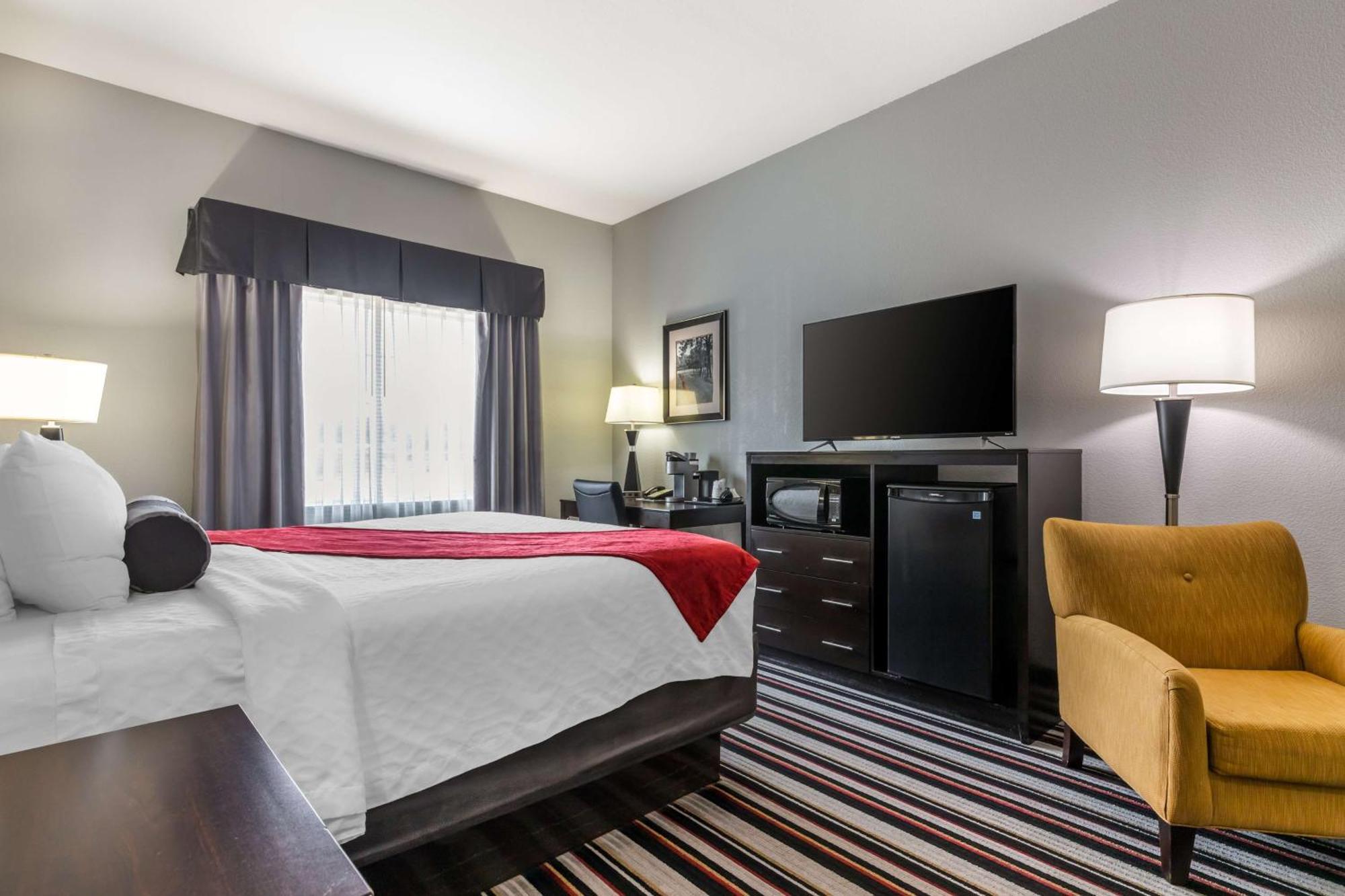 Best Western Plus Coweta'S 1St Hotel Exteriör bild