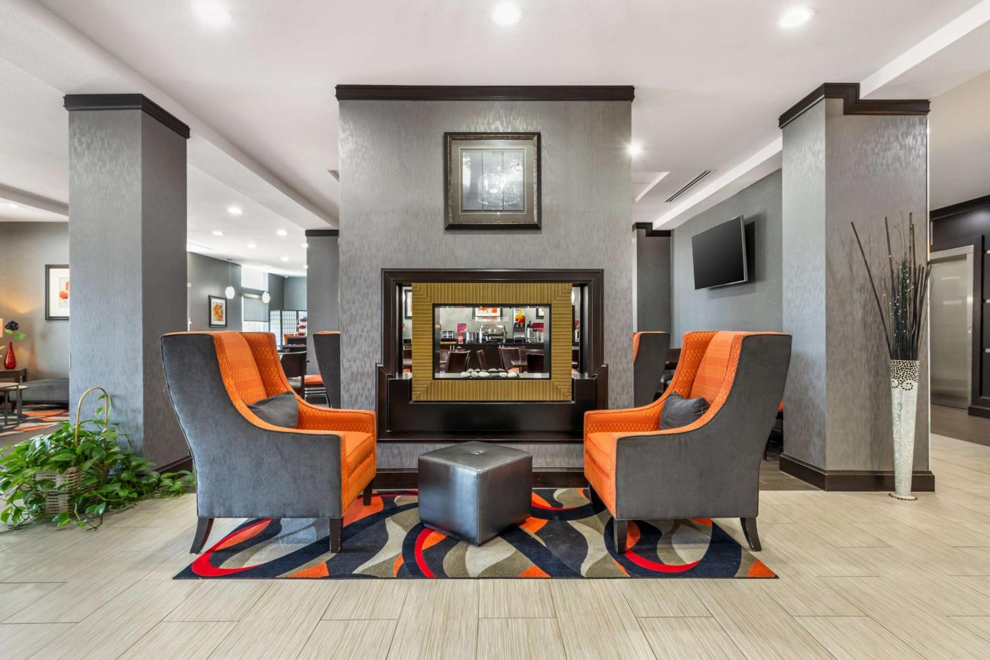 Best Western Plus Coweta'S 1St Hotel Exteriör bild
